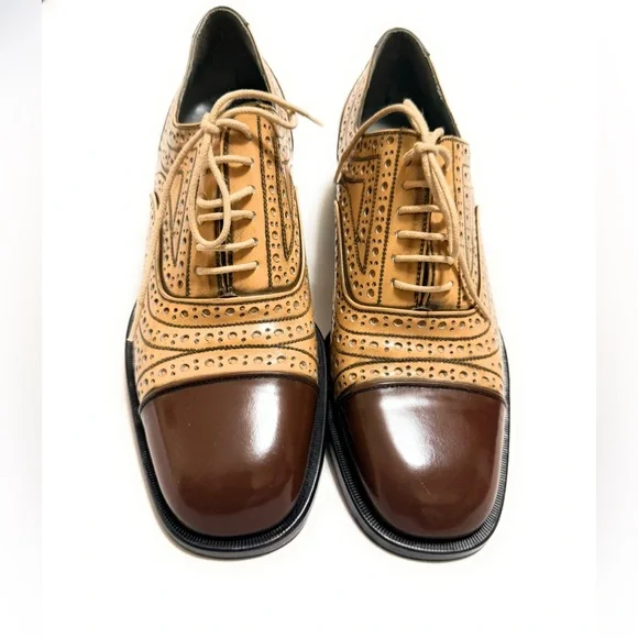 Stephane Kelian Paris TwoTone Oxford Tan & Brown Brogue Leather Classics Women 9 - Picture 7 of 10